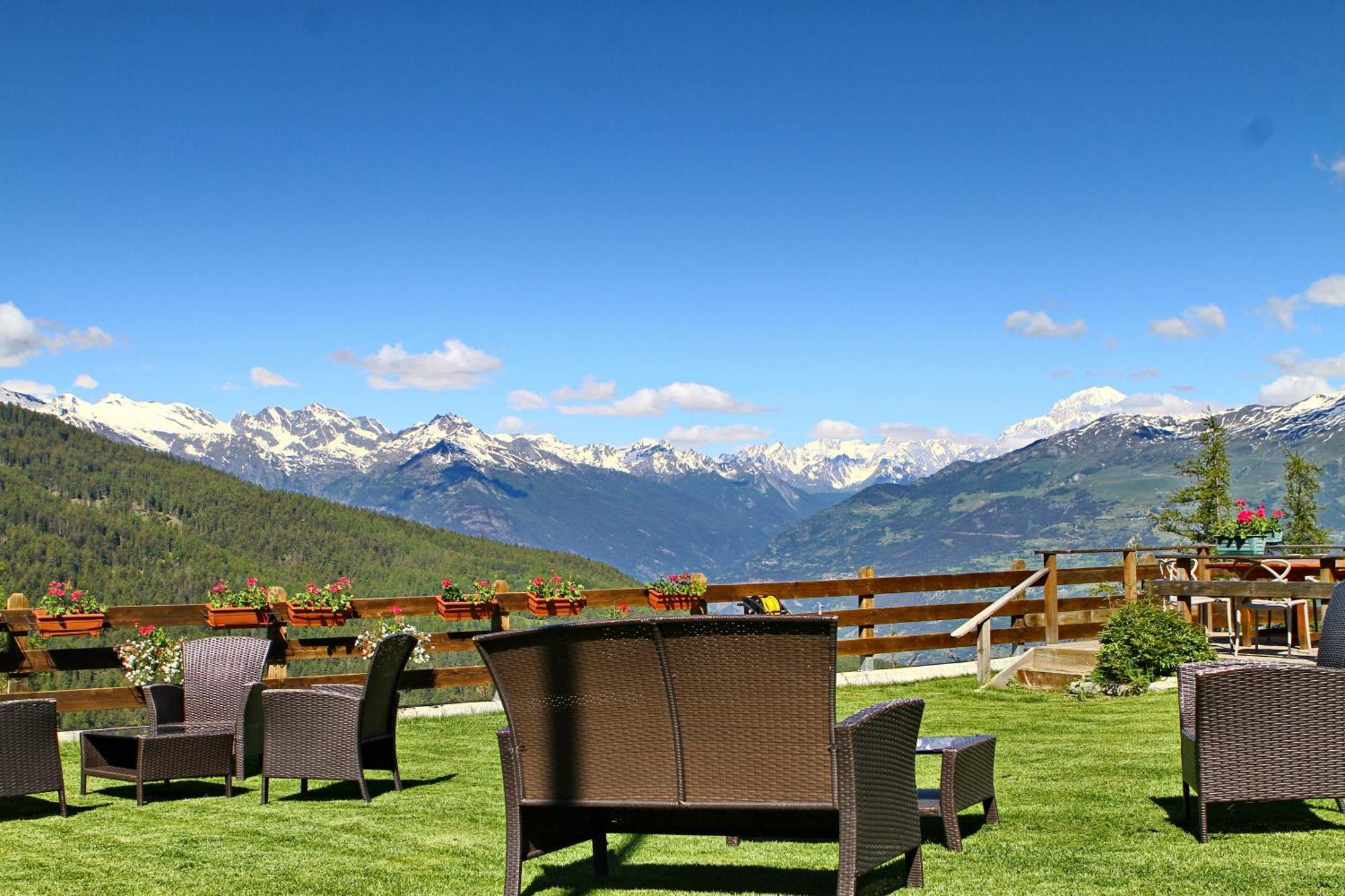 Hotel Chacaril Pila (Valle d'Aosta) Exterior foto